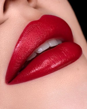 Skin Proof - Hyalur-on Matitone Rossetto 04 Scarlet | Bioeco-shop